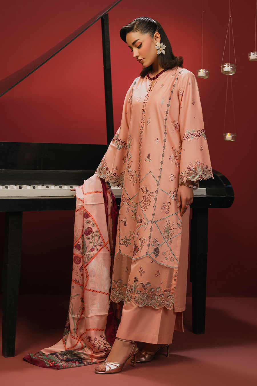 Zeenat Pret Embroidered Lawn 3-Piece Suit - Peach Pink
