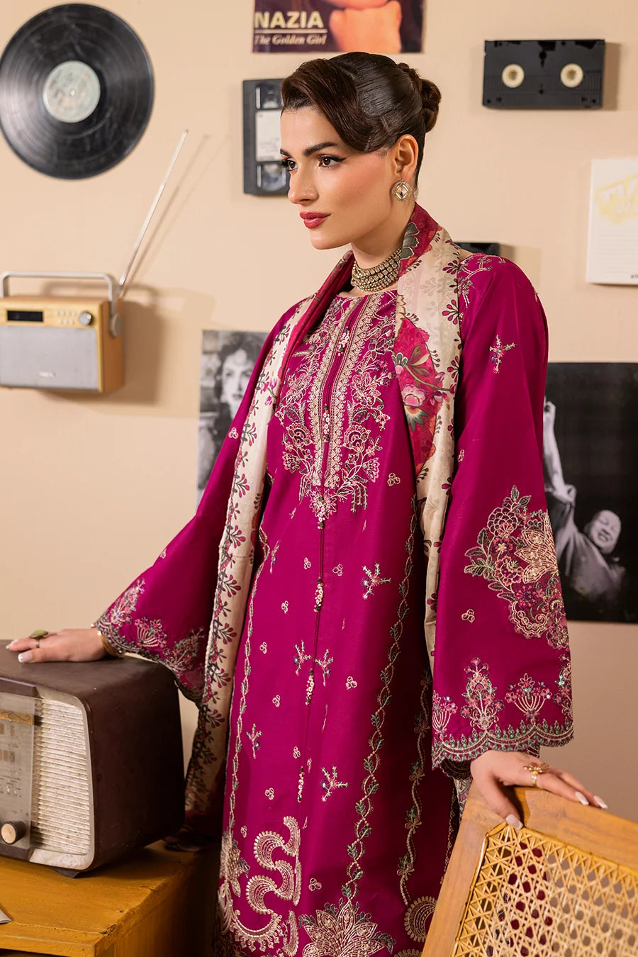 Zeenat Pret Embroidered Lawn 3-Piece Suit - Fuschia Pink