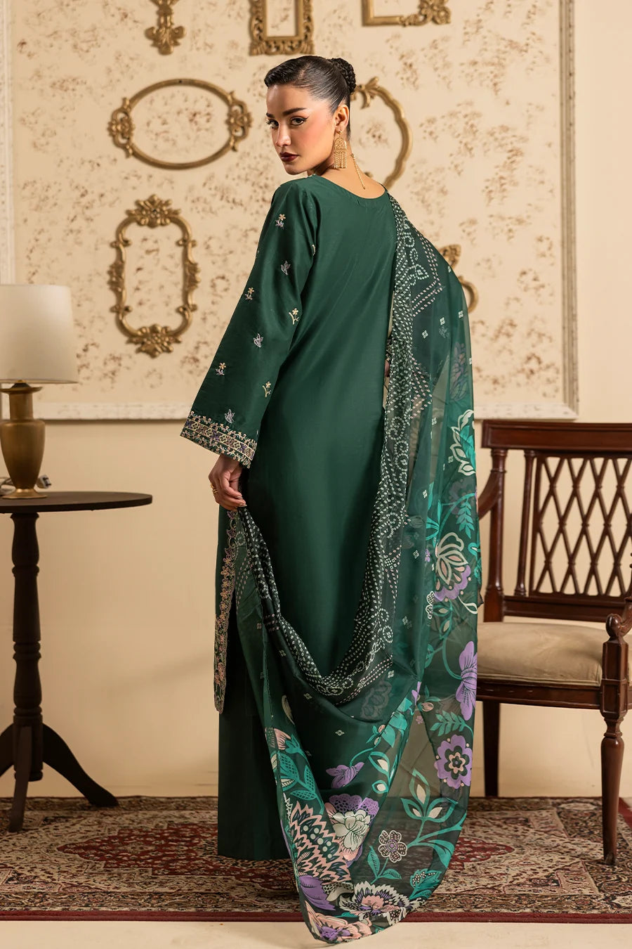 Zeenat Pret Embroidered Lawn 3-Piece Suit - Bottle Green