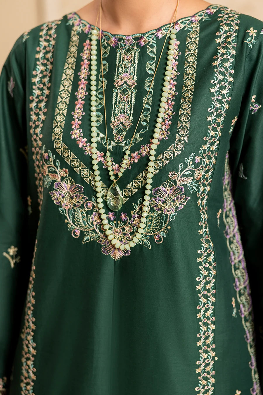 Zeenat Pret Embroidered Lawn 3-Piece Suit - Bottle Green