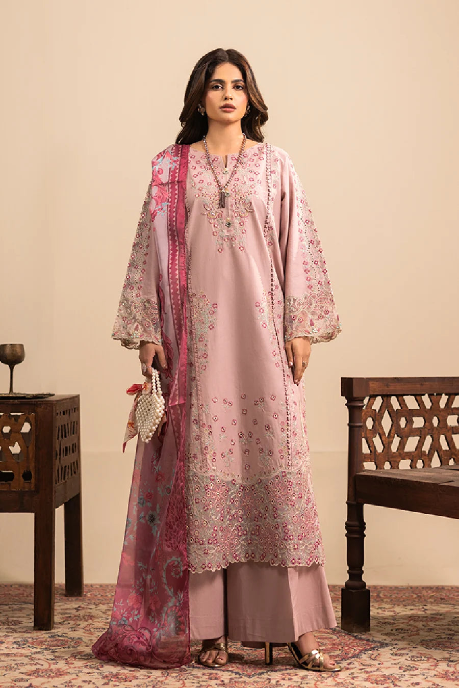 Zeenat Pret Embroidered Lawn 3-Piece Suit - Tea Pink