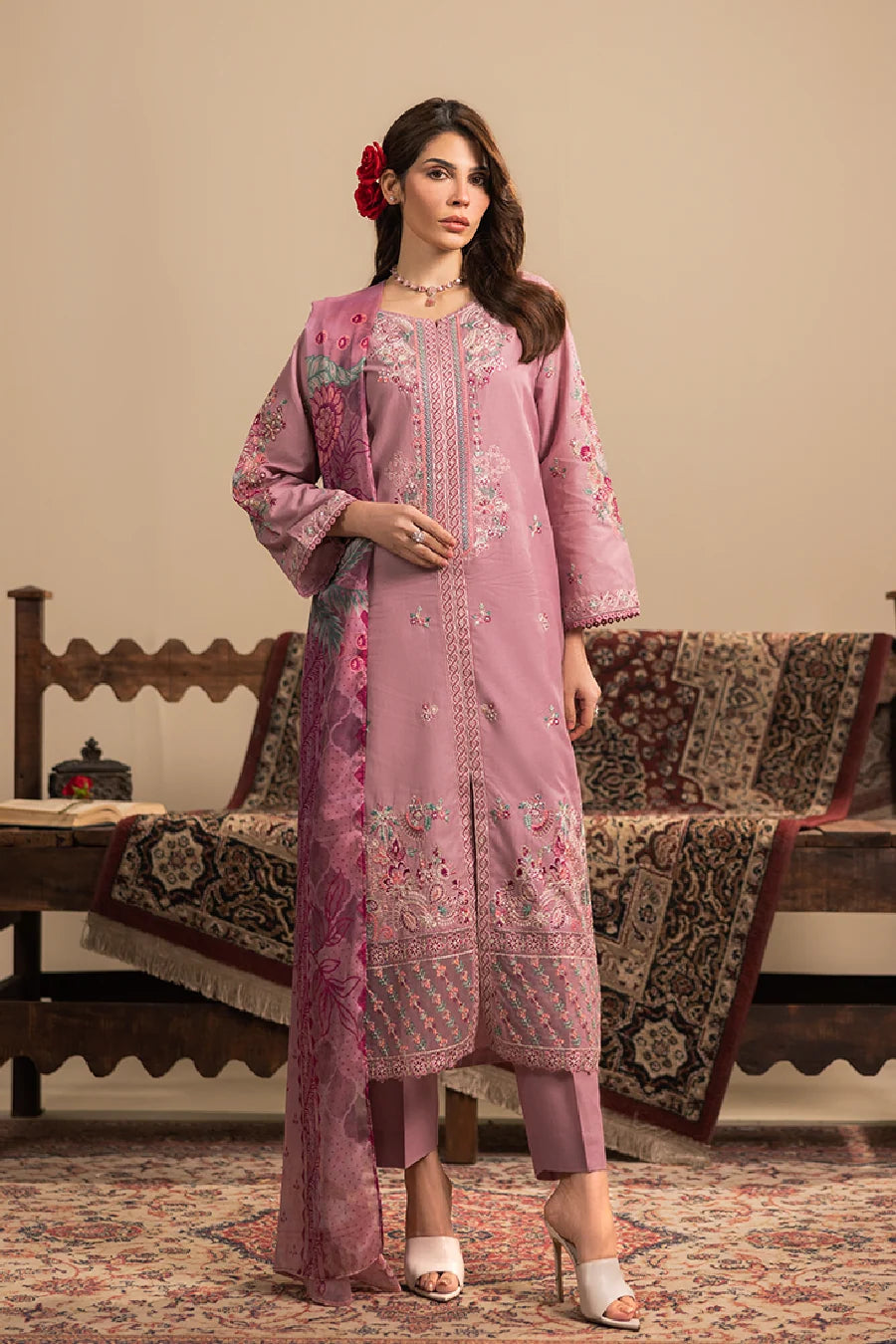 Zeenat Pret Embroidered Lawn 3-Piece Suit - Mauve Pink