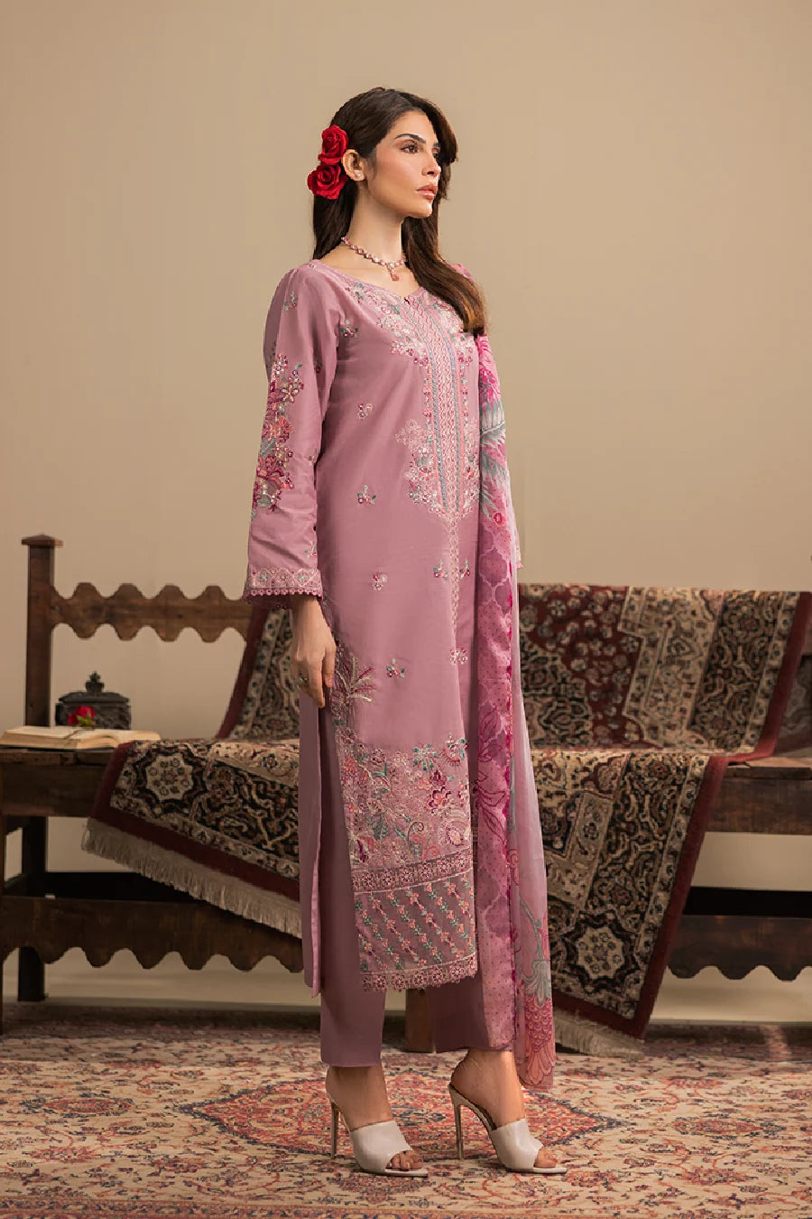 Zeenat Pret Embroidered Lawn 3-Piece Suit - Mauve Pink