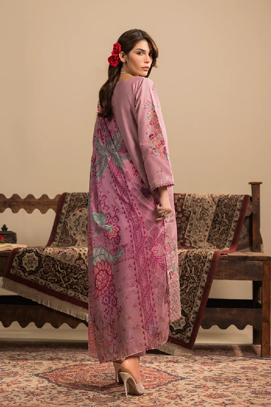 Zeenat Pret Embroidered Lawn 3-Piece Suit - Mauve Pink