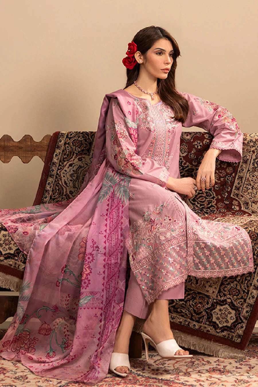 Zeenat Pret Embroidered Lawn 3-Piece Suit - Mauve Pink
