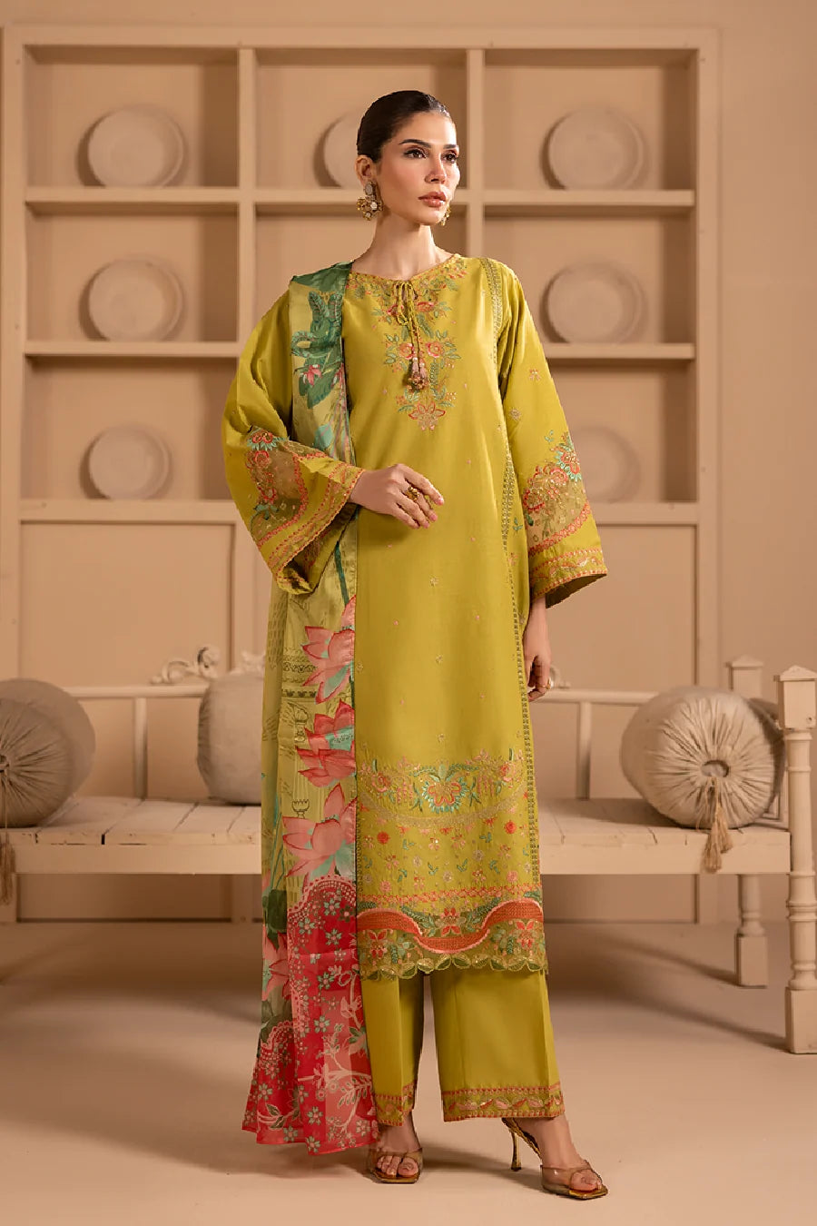 Zeenat Pret Embroidered Lawn 3-Piece Suit - Olive Green