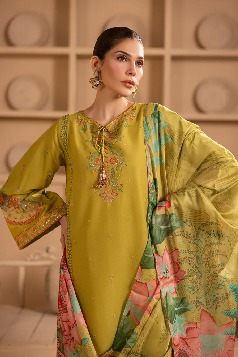 Zeenat Pret Embroidered Lawn 3-Piece Suit - Olive Green