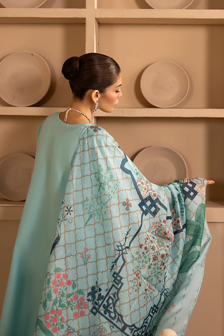 Zeenat Pret Embroidered Lawn 3-Piece Suit - Powder Blue
