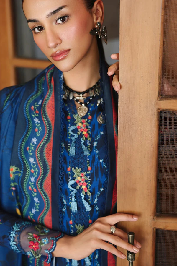 Qalamkar Embroidered Lawn 3-Piece Suit - Royal Blue
