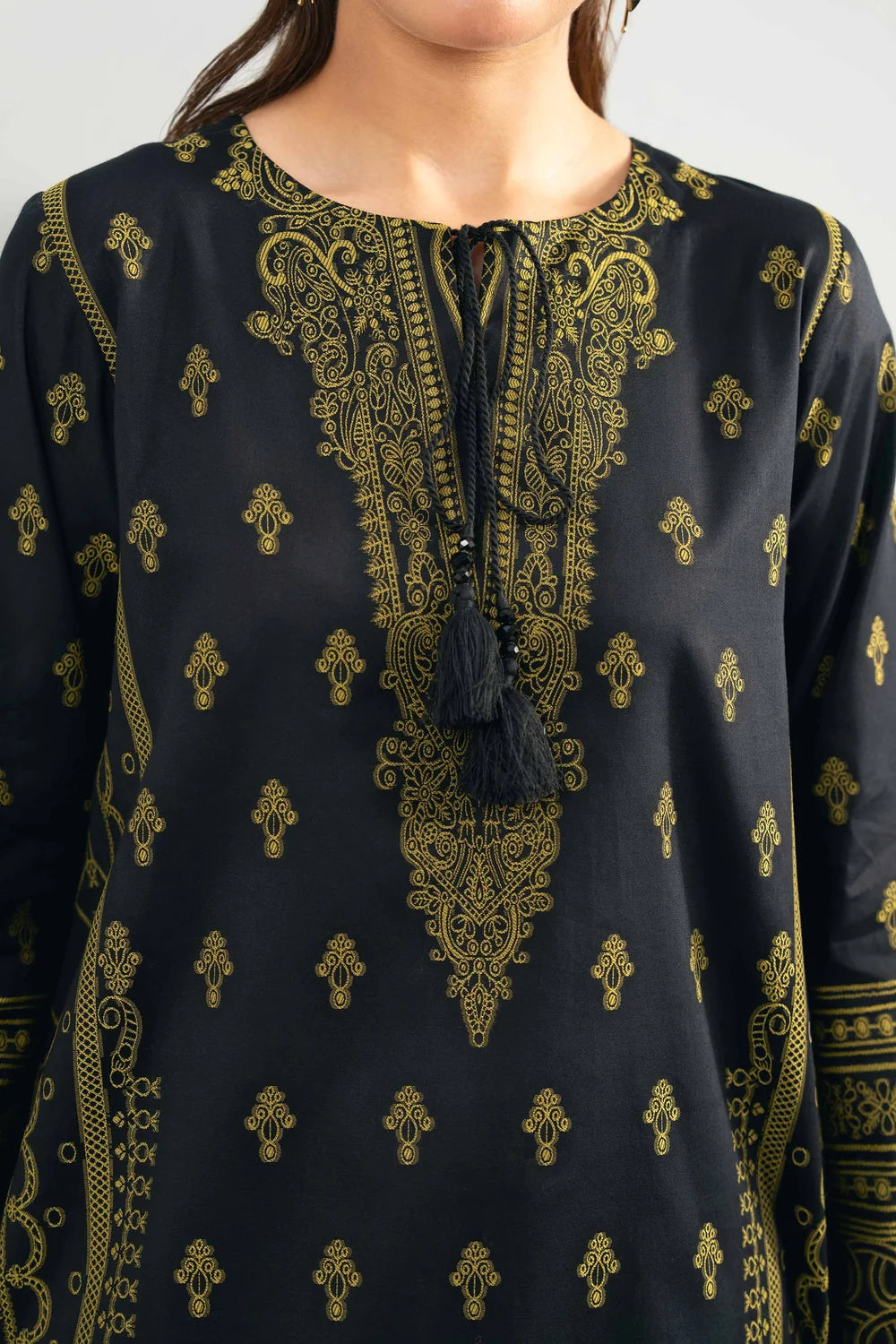 Nishat Linen 3-Piece Digital Printed Festive Suit – Onyx Black & Olive Gold