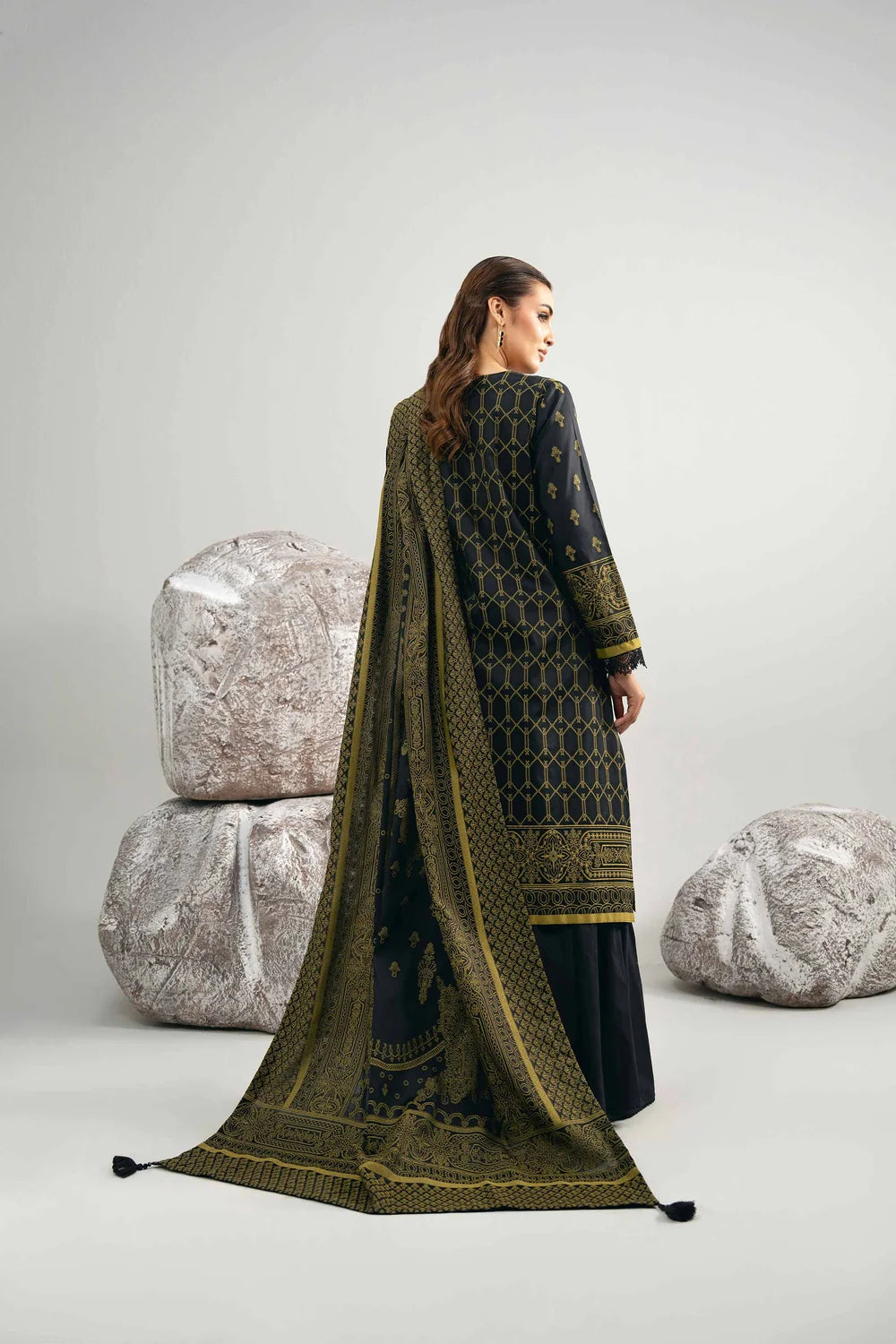 Nishat Linen 3-Piece Digital Printed Festive Suit – Onyx Black & Olive Gold