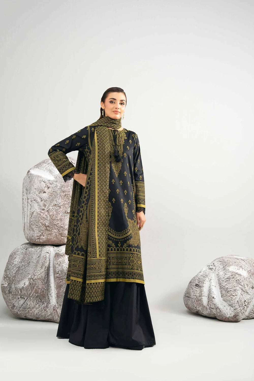 Nishat Linen 3-Piece Digital Printed Festive Suit – Onyx Black & Olive Gold