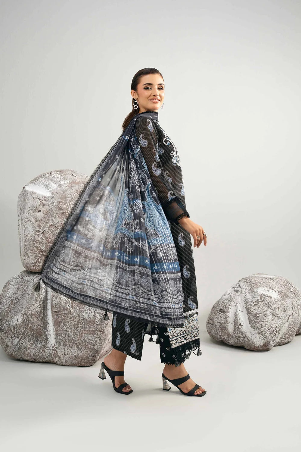 Nishat Linen 3-Piece Digitally Printed Embroidered Suit – Jet Black & Ice Blue