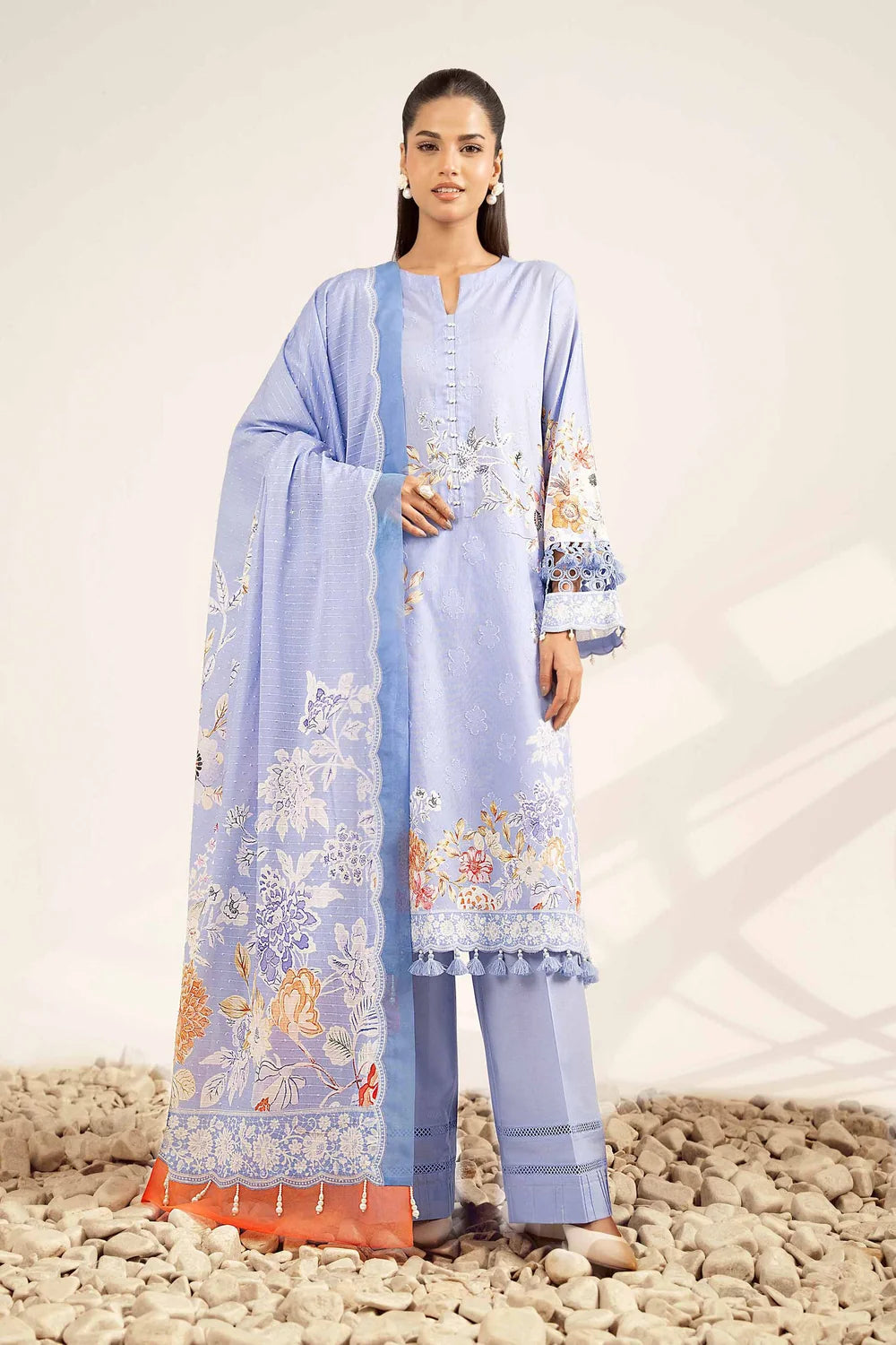 Nishat Linen 3-Piece Digitally Printed Embroidered Suit – Powder Blue