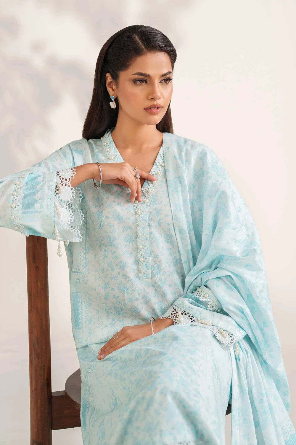 Nishat Linen 3-Piece Digitally Printed Embroidered Suit – Ice Blue