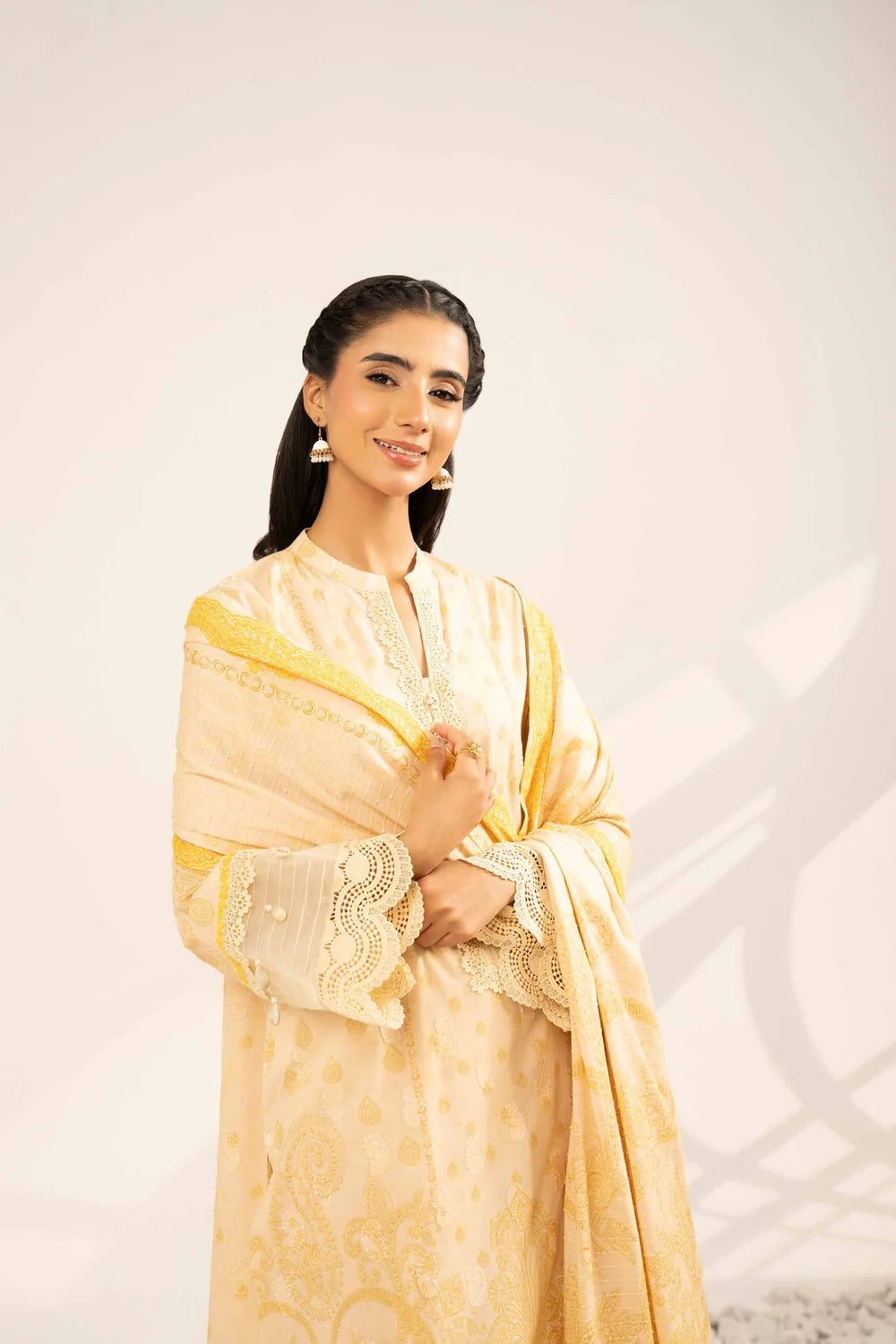 Nishat Linen 3-Piece Digitally Printed Embroidered Suit – Buttercream Cream