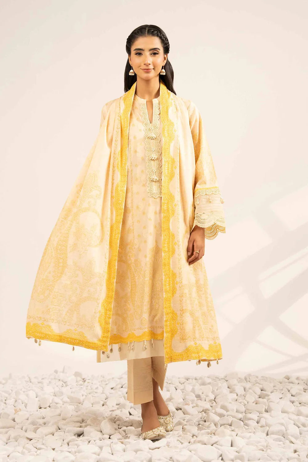 Nishat Linen 3-Piece Digitally Printed Embroidered Suit – Buttercream Cream