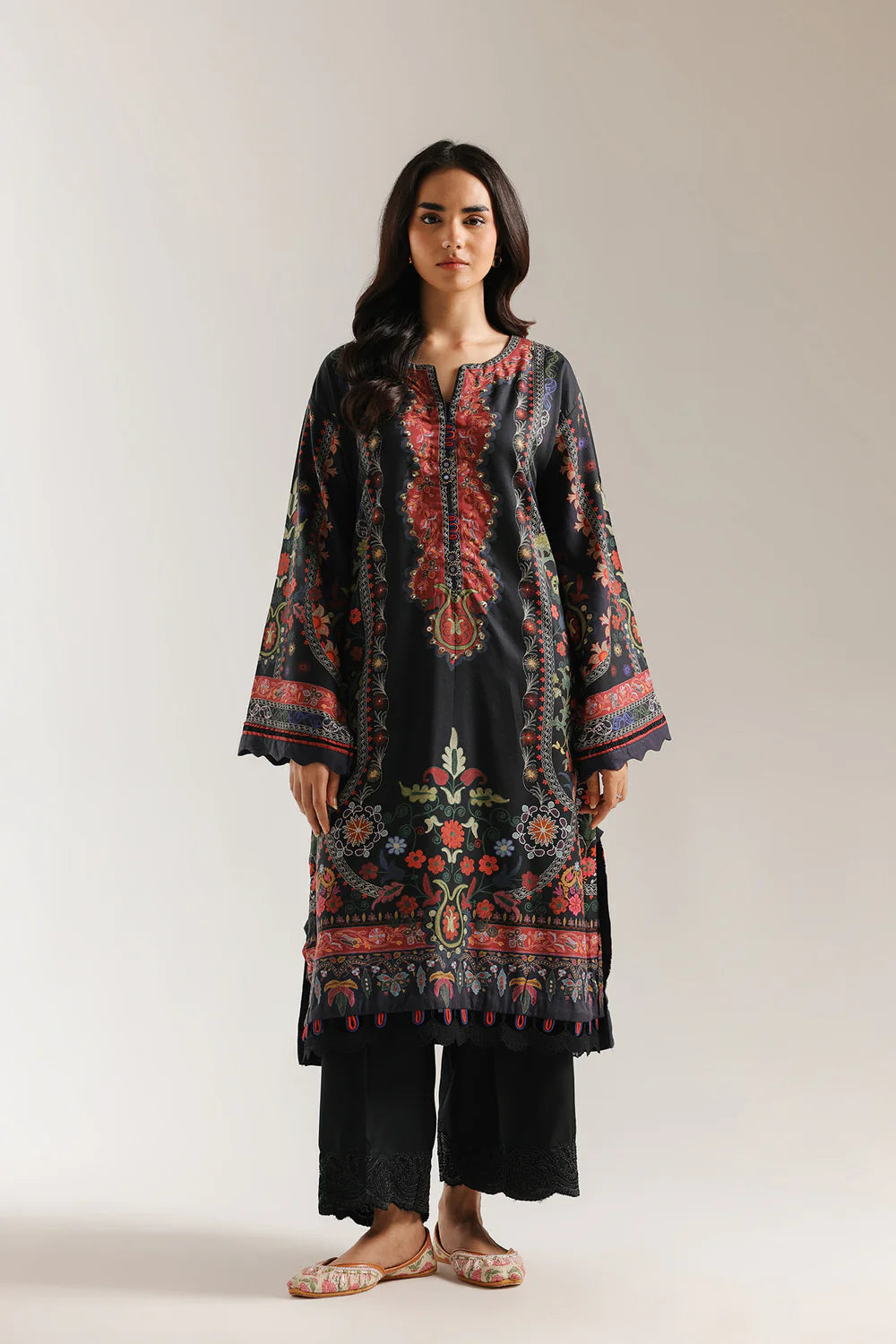 ETHNC Embroidered 2-Piece Silk-Blend Botanical Suit – Jet Black