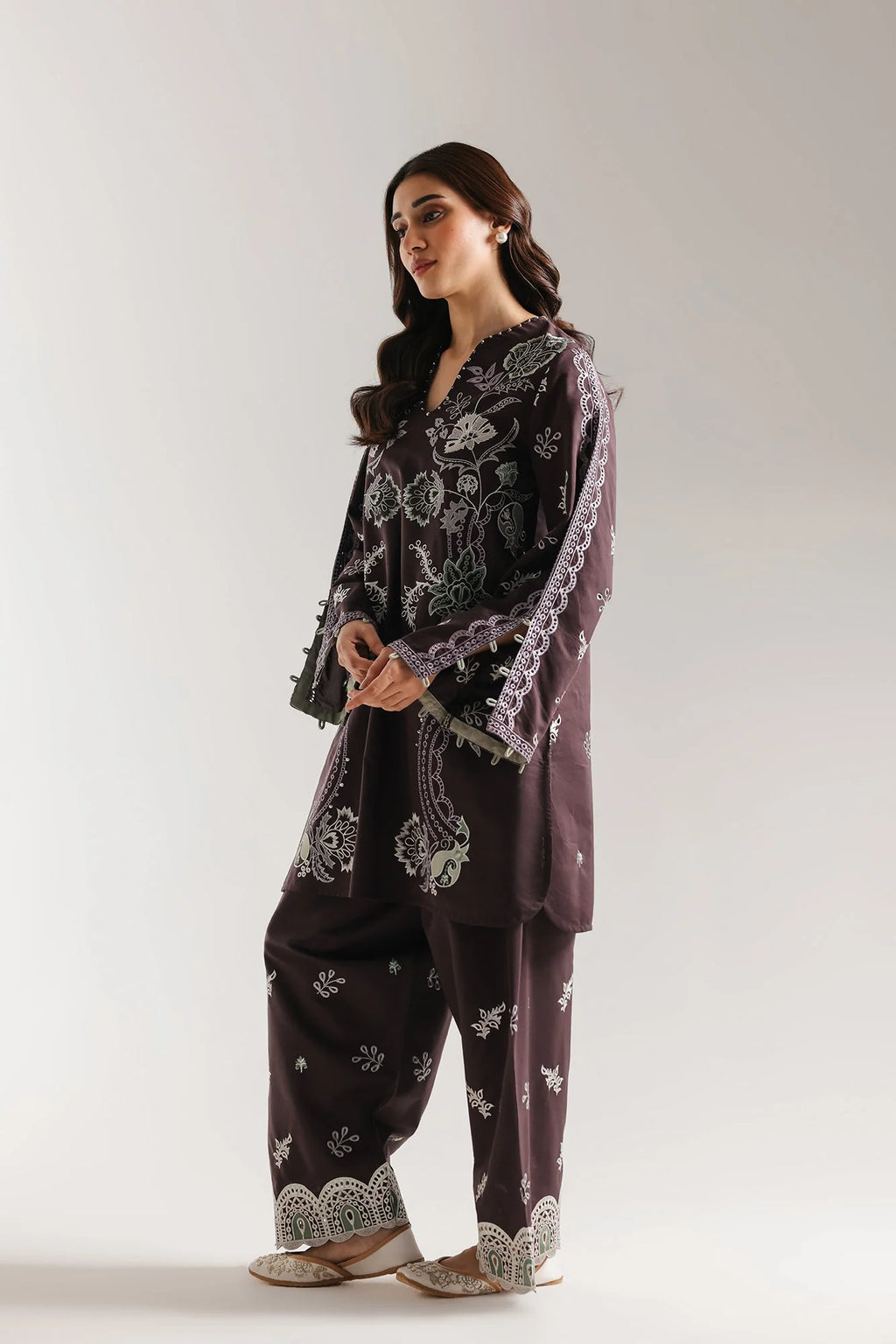 ETHNC Embroidered 2-Piece Stitched Suit with Wide-Leg Shalwar - Deep Plum