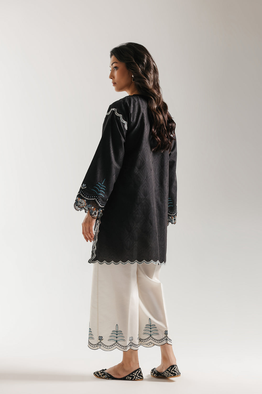 ETHNC Rozana Embroidered 2-Piece Contrast Suit – Onyx Black & Ivory
