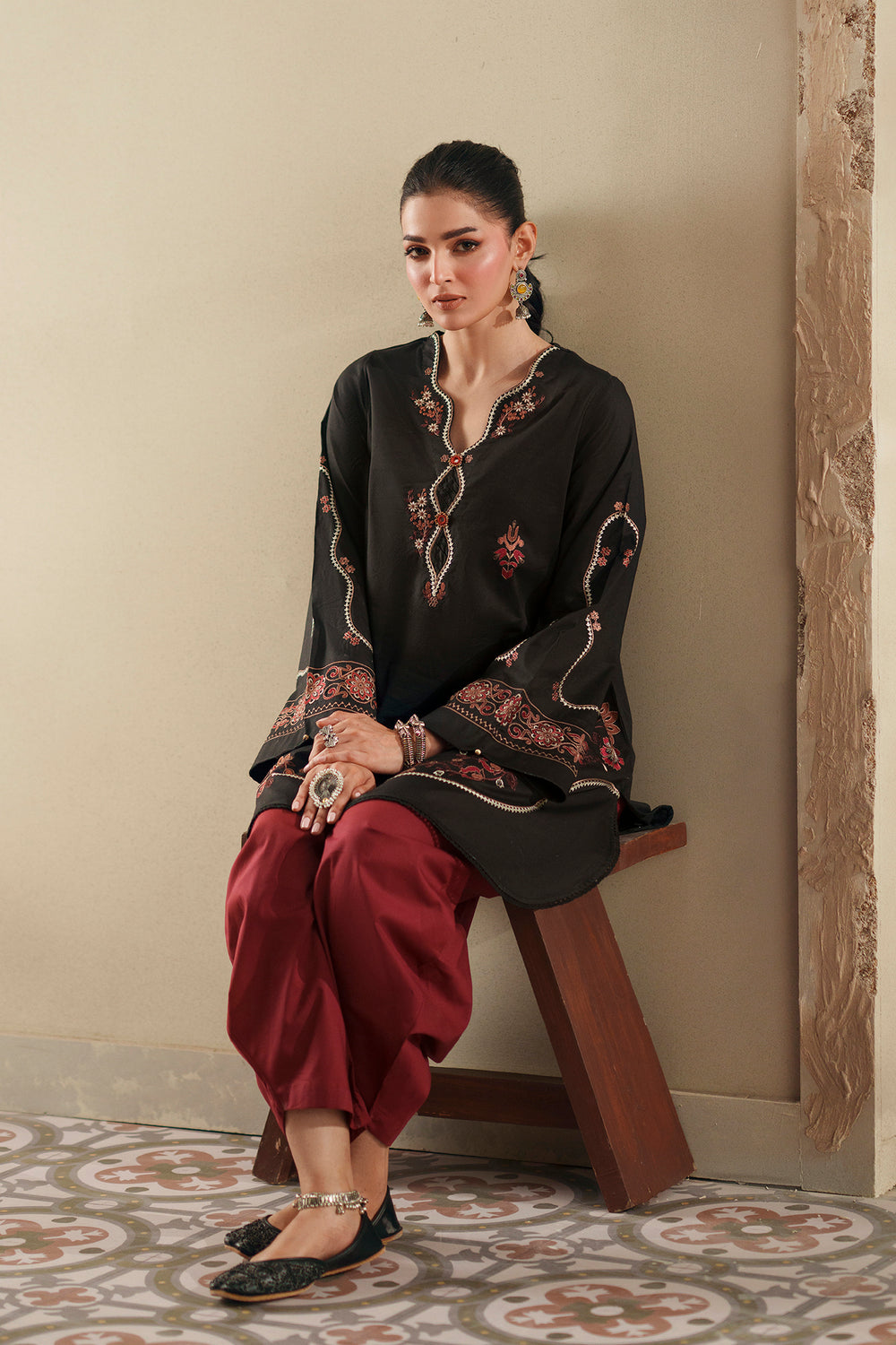 ETHNC Rozana Embroidered 2-Piece Shalwar Suit – Onyx Black & Maroon