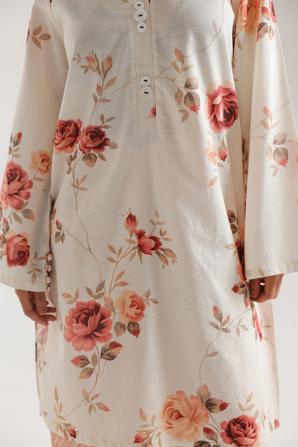 ETHNC Rozana Embroidered 2-Piece Suit – Off-White & Rose Pink Leheriya