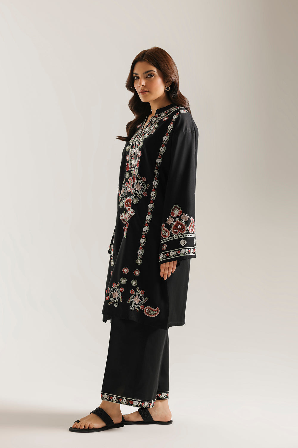 ETHNC Rozana Embroidered 2-Piece Suit – Jet Black