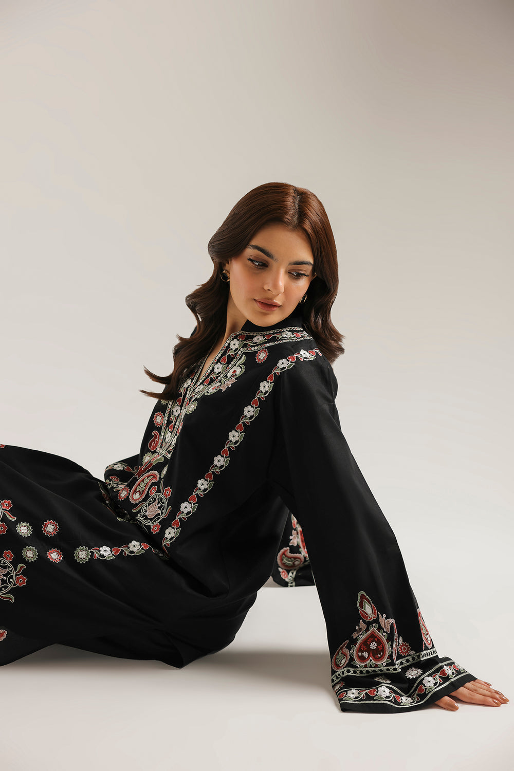 ETHNC Rozana Embroidered 2-Piece Suit – Jet Black