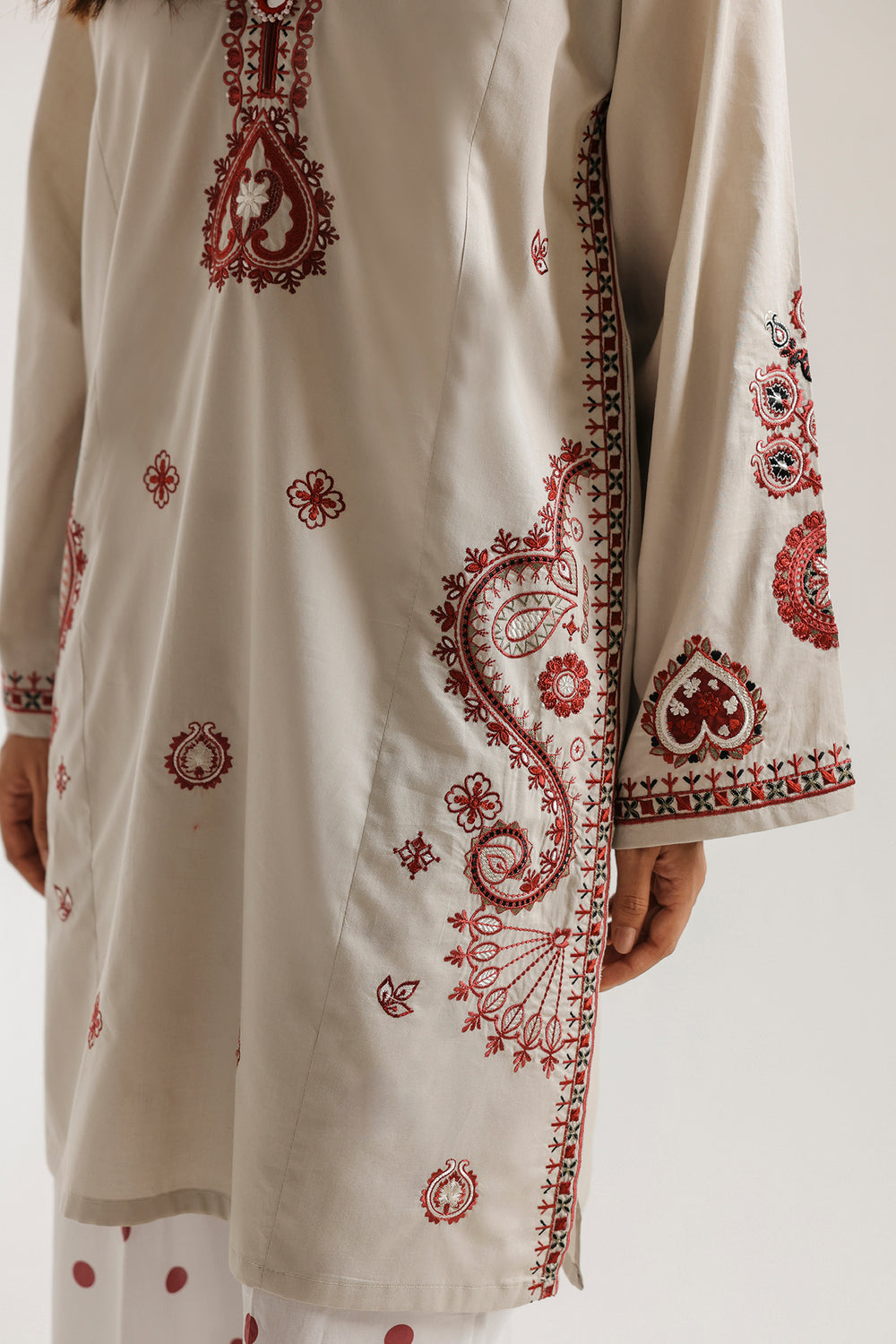 ETHNC Rozana Embroidered 2-Piece Suit – Antique White