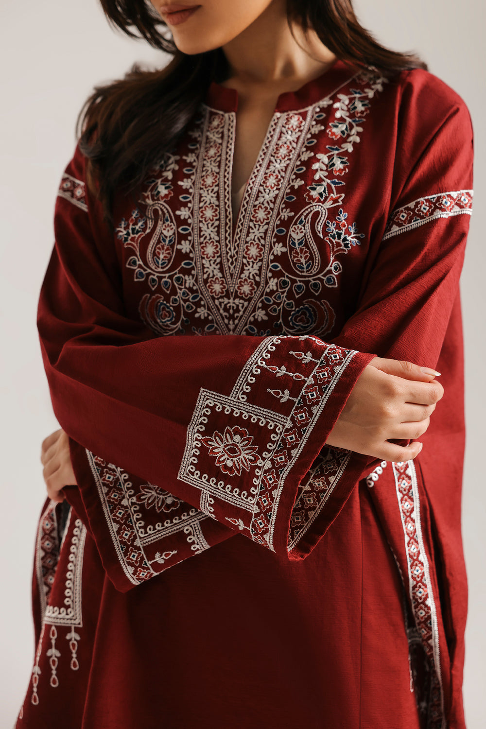 ETHNC Rozana Embroidered 2-Piece Suit – Brick Red
