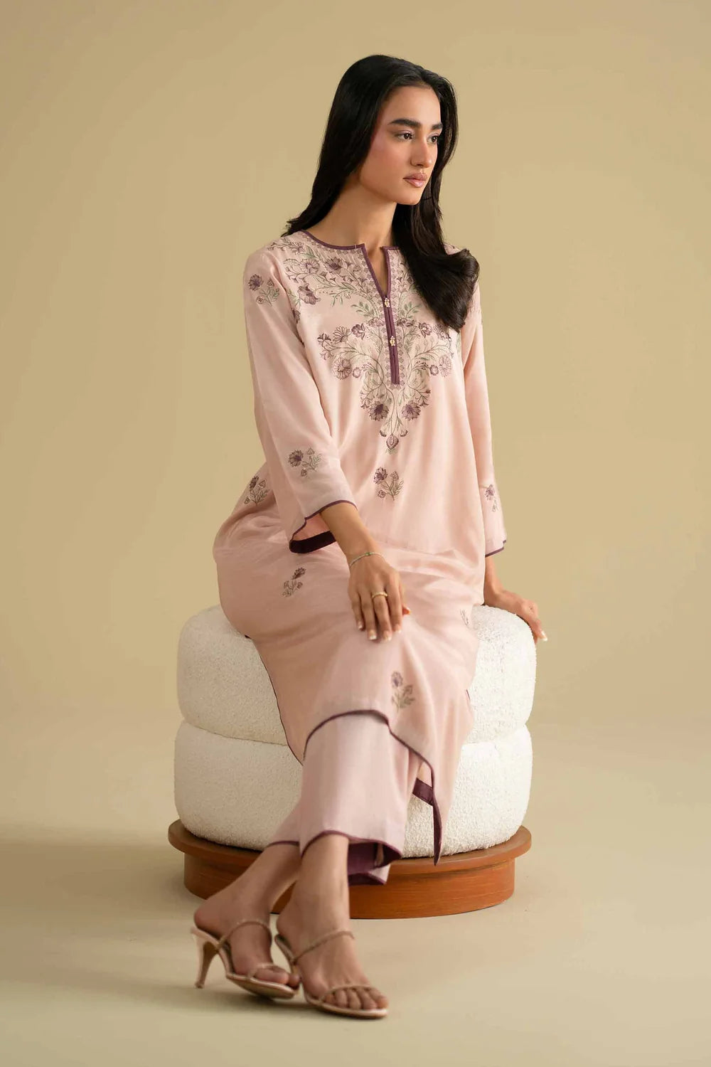 Nishat Linen 2-Piece Embroidered Tunic & Trousers Suit – Pastel Pink & Purple