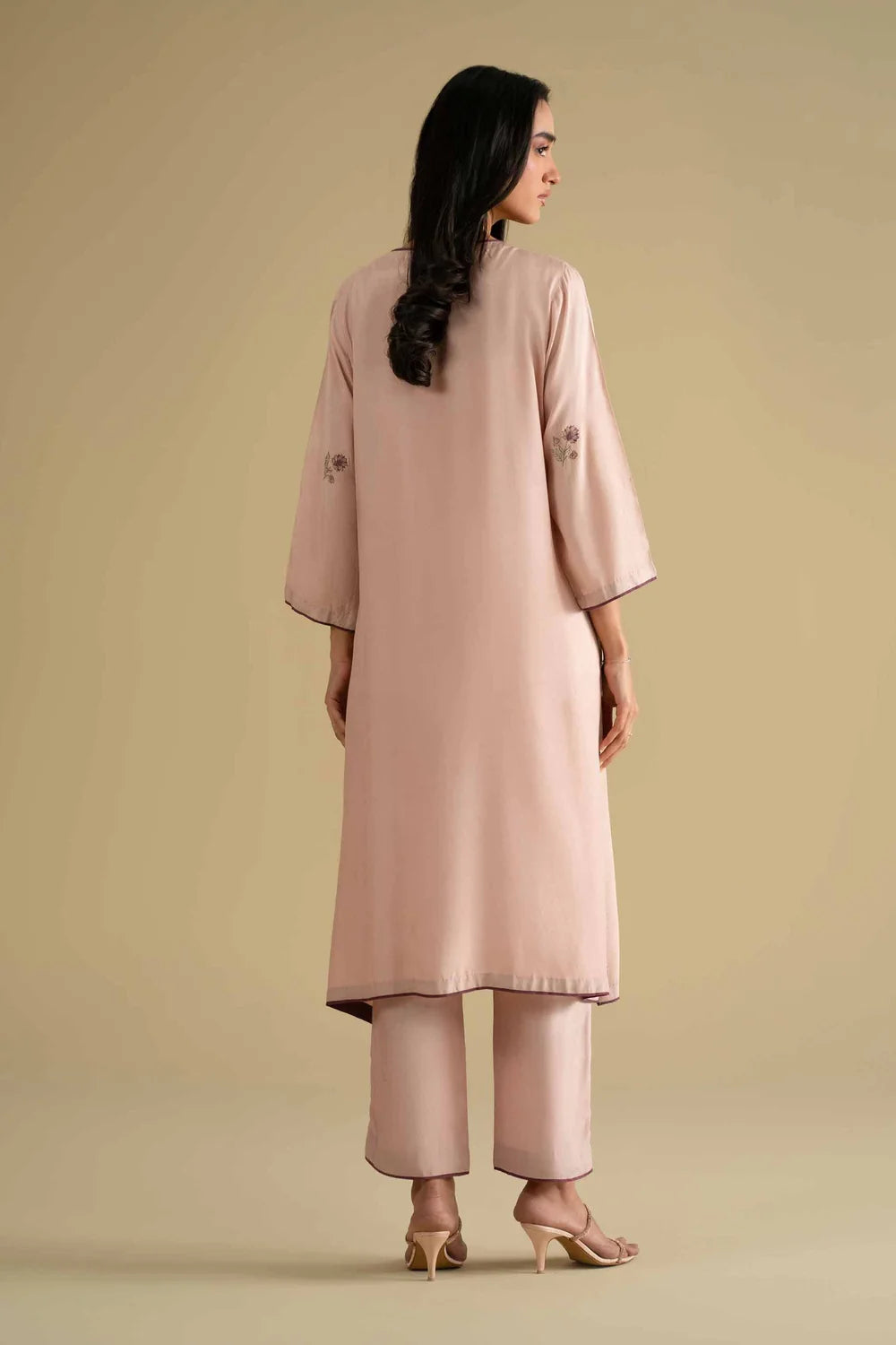 Nishat Linen 2-Piece Embroidered Tunic & Trousers Suit – Pastel Pink & Purple