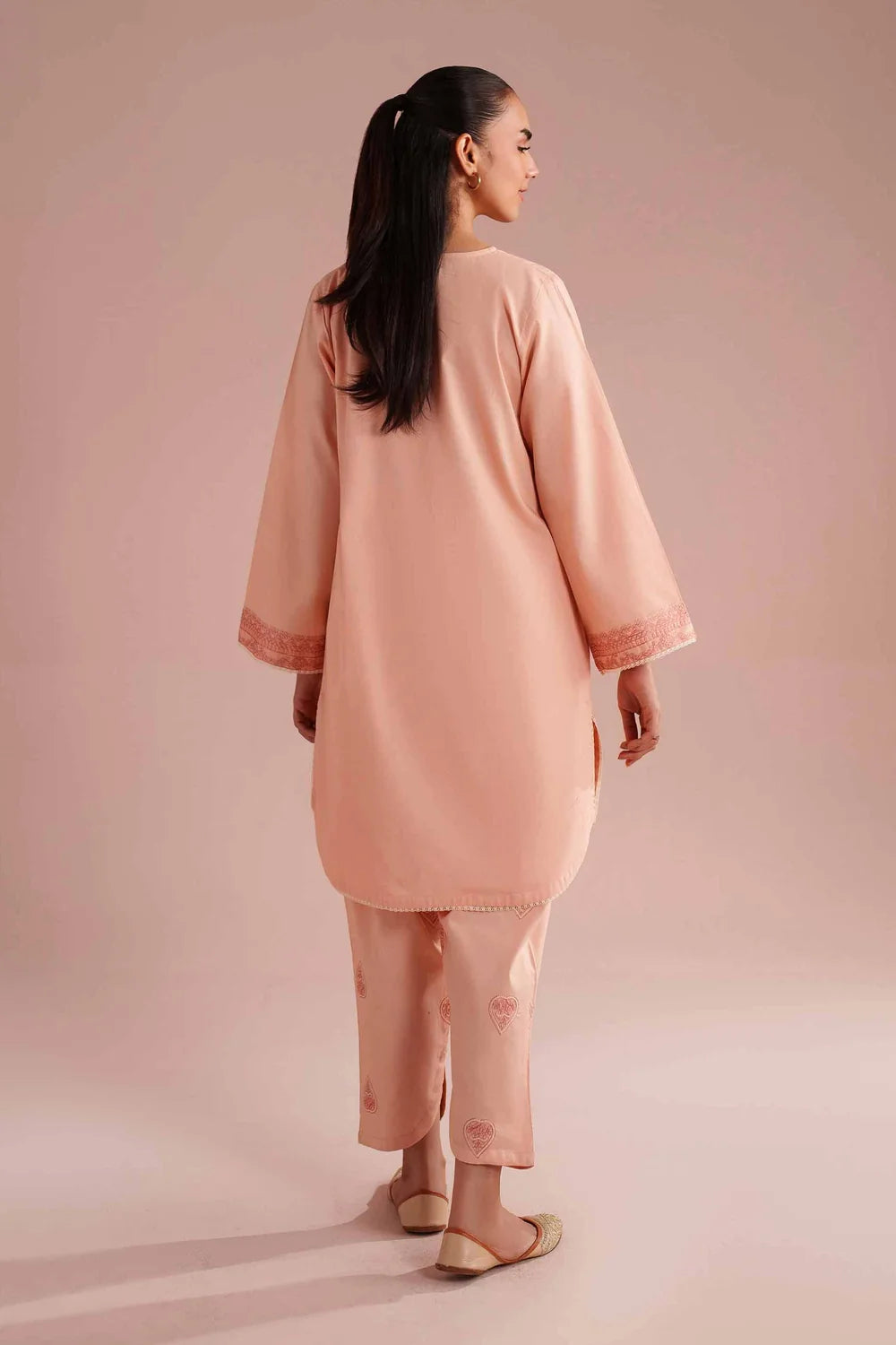 Nishat Linen 2-Piece Embroidered Kurti & Tulip Shalwar Suit – Peach