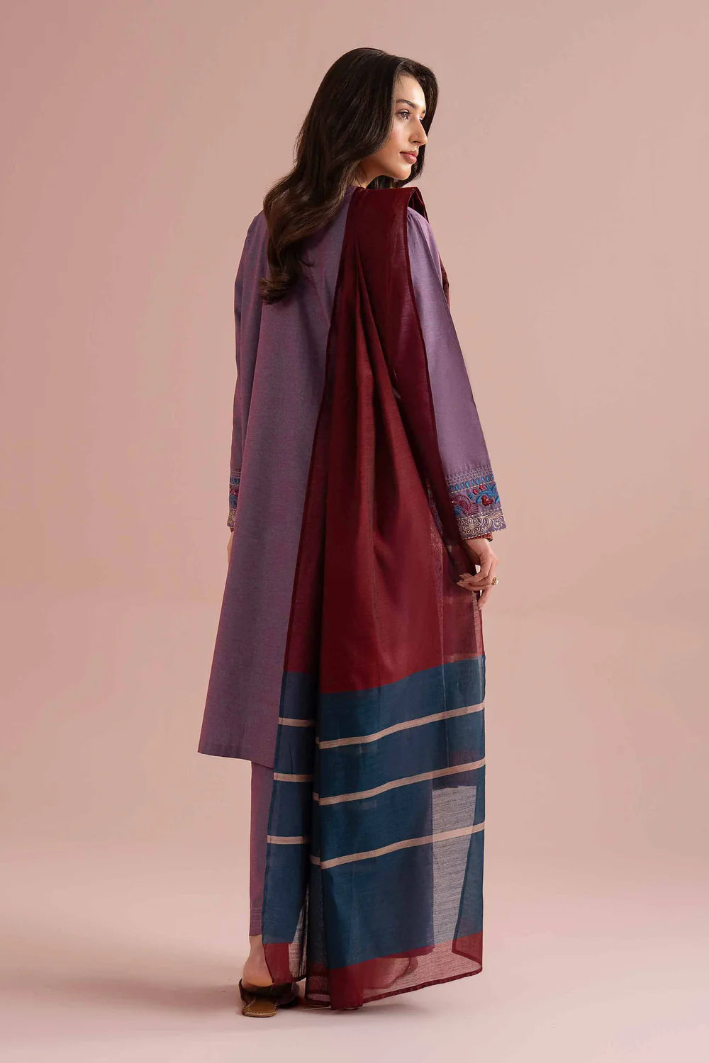 Nishat Linen 3-Piece Embroidered Cross Hatch Suit – Mauve Purple