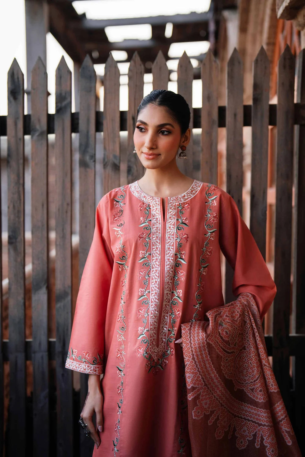 NISHAT Linen Ready-to-Wear 3-Piece Embroidered Cross Hatch Suit – Peach