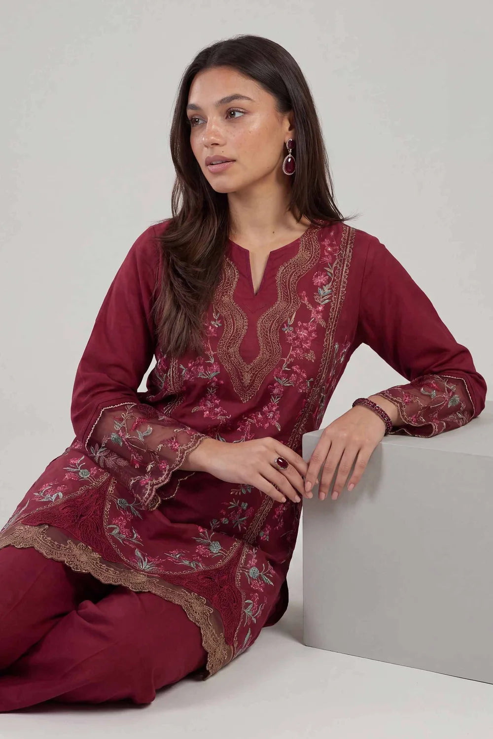 Nishat Linen 2-Piece Embroidered Tunic & Trousers Suit – Deep Maroon