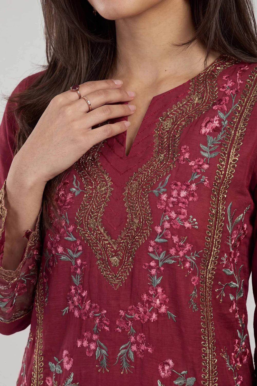 Nishat Linen 2-Piece Embroidered Tunic & Trousers Suit – Deep Maroon
