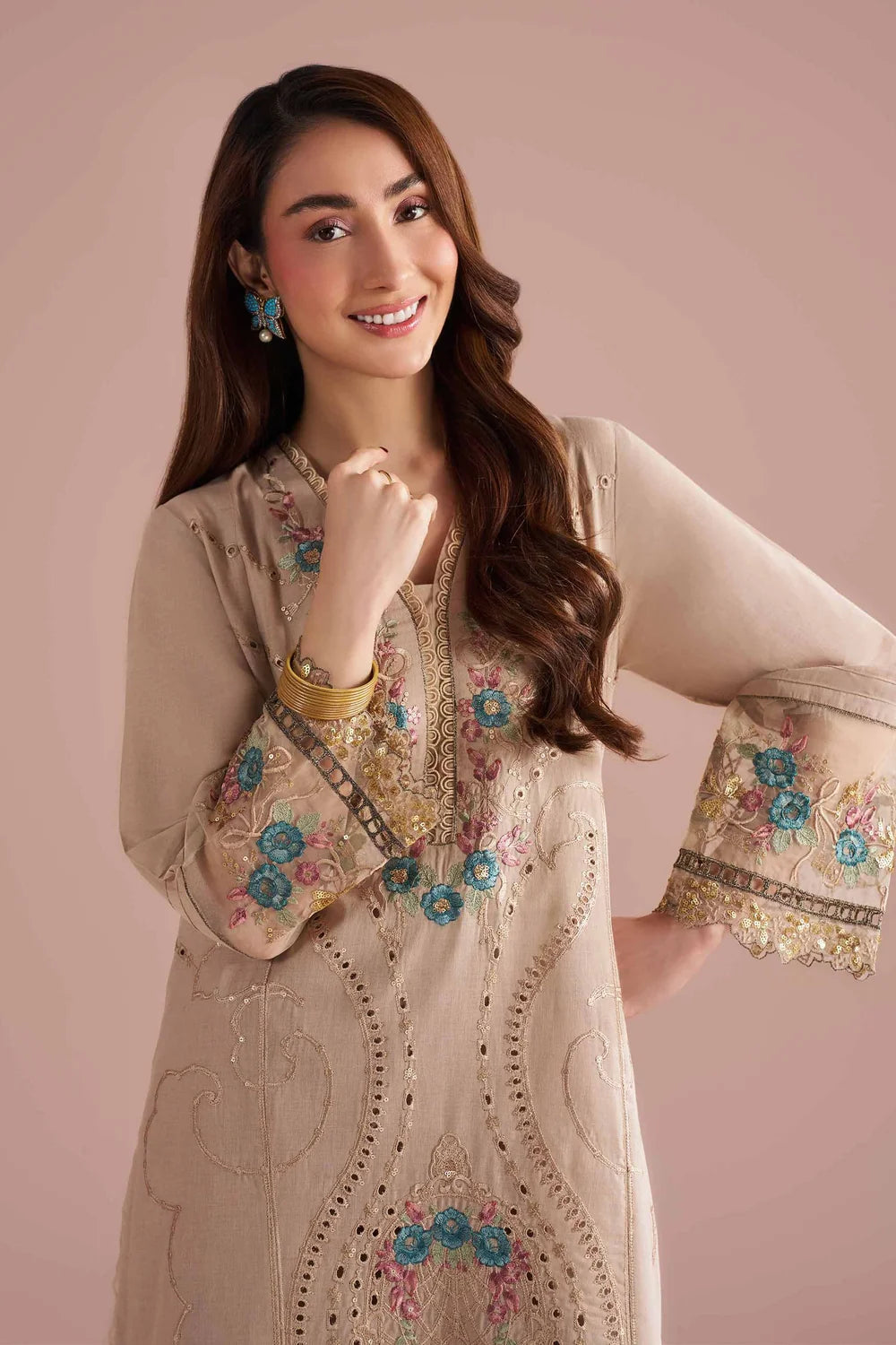 Nishat Linen 2-Piece Embroidered Festive Suit – Soft Beige & Multi