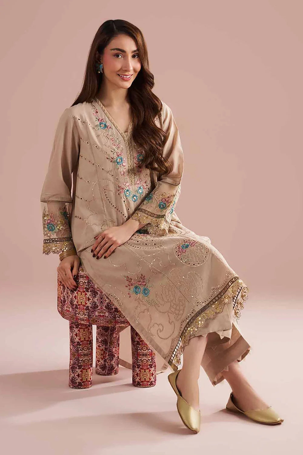 Nishat Linen 2-Piece Embroidered Festive Suit – Soft Beige & Multi