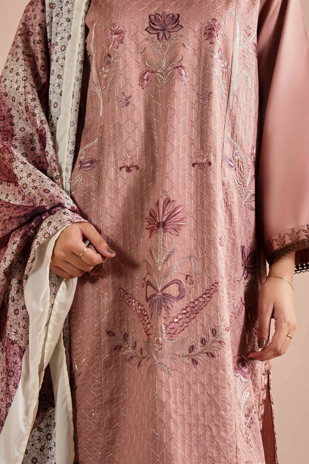 Nishat Linen 3-Piece Embroidered Cross Hatch Suit – Tea Pink