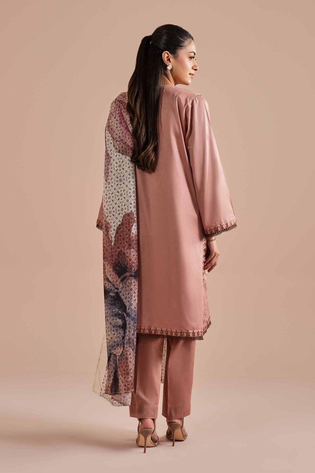 Nishat Linen 3-Piece Embroidered Cross Hatch Suit – Tea Pink