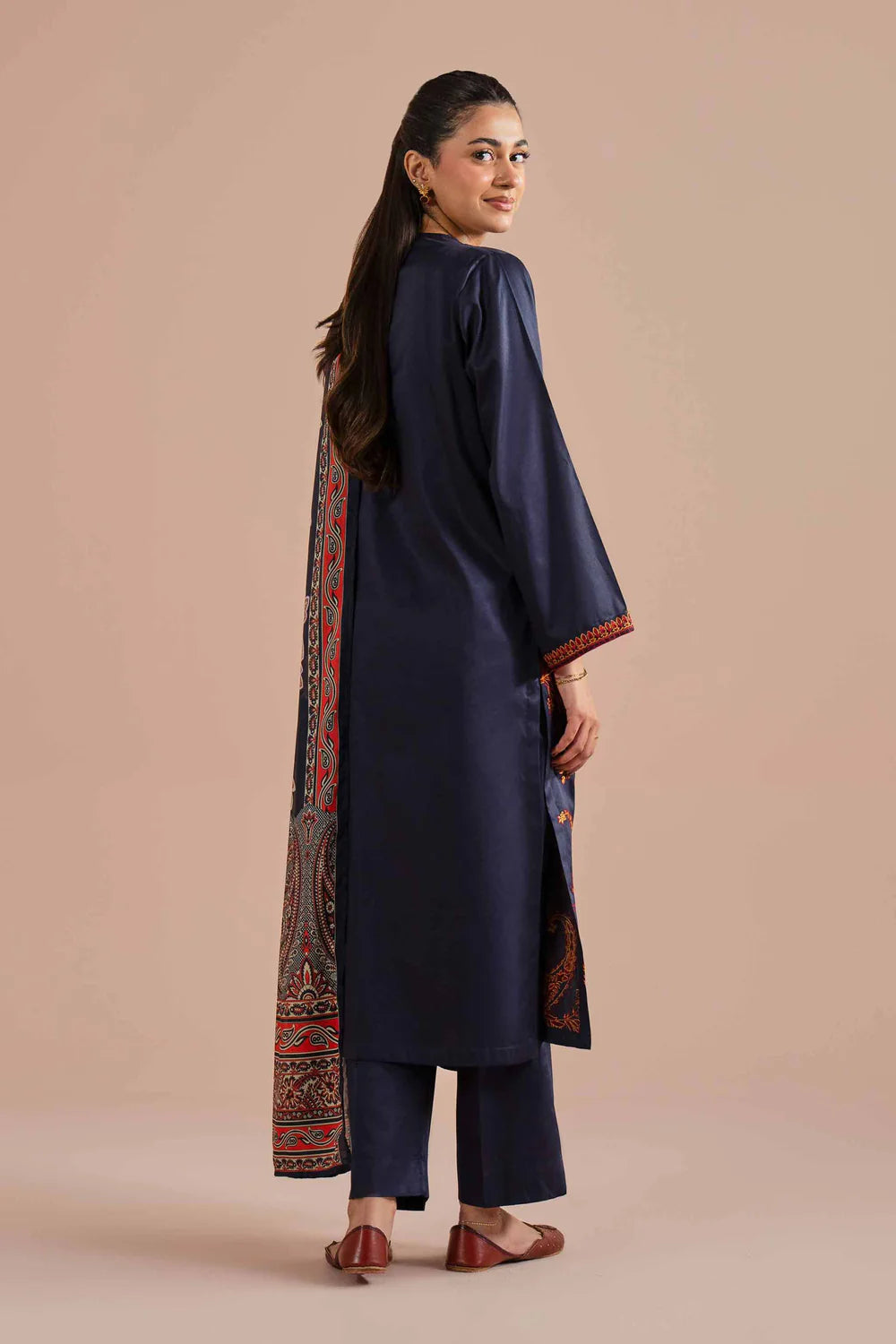 Nishat Linen 3-Piece Embroidered Cross Hatch Suit – Deep Navy