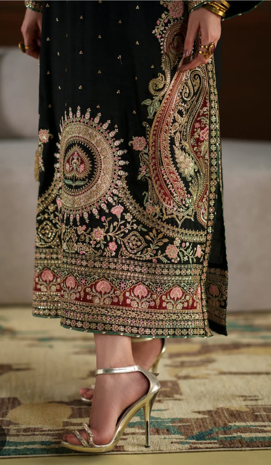 Long straight embroidered kameez