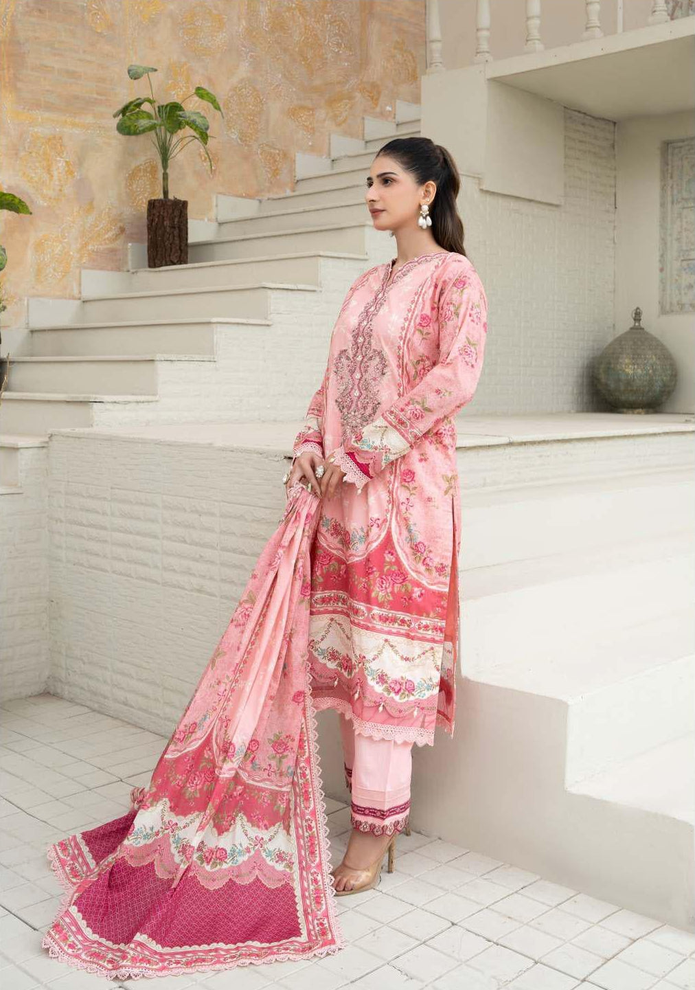 Gul Adhar Aarzoo Embroidered Premium Lawn 3-Piece Suit – Tea Pink & Peach