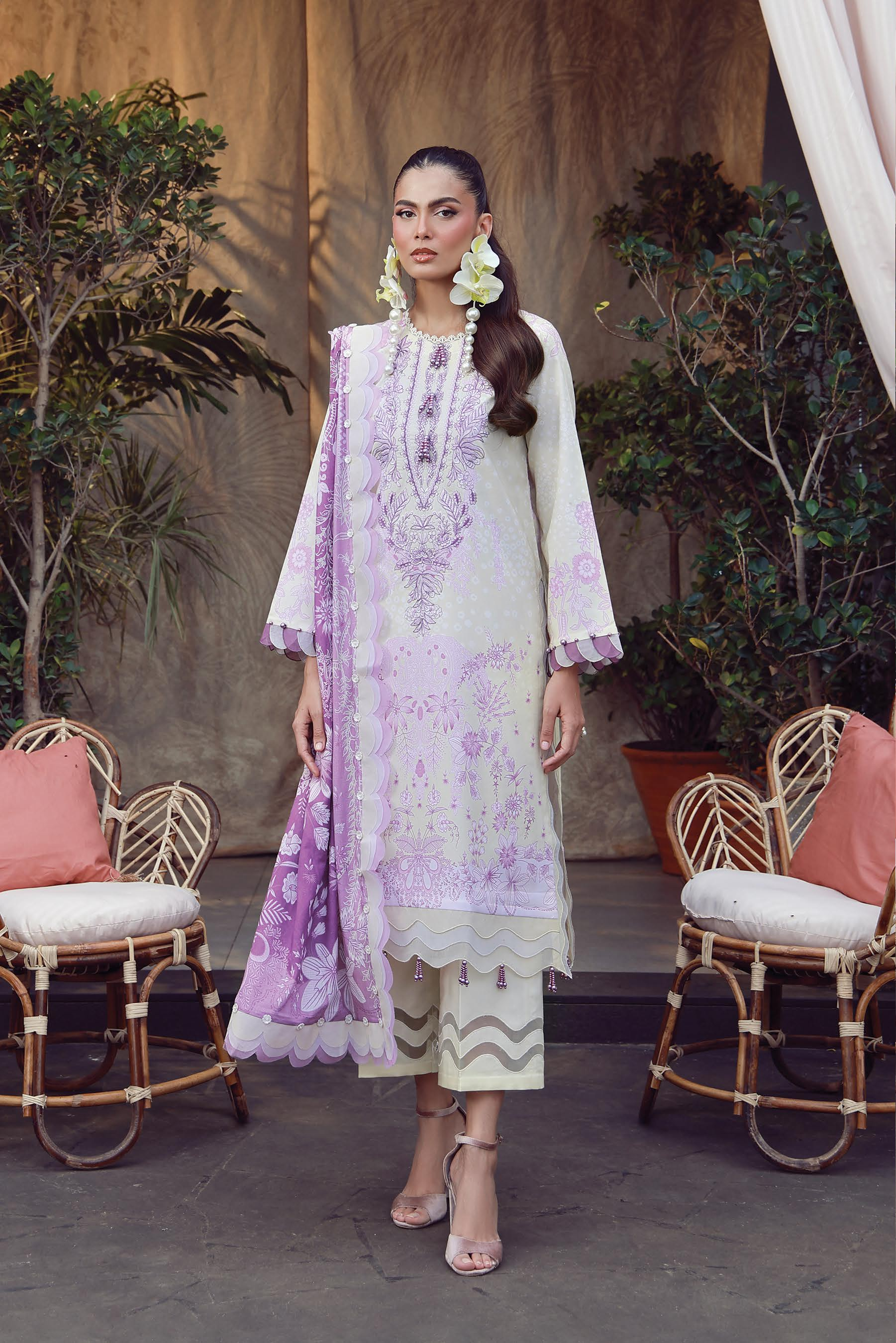 JADE URBANE – Luxury Embroidered Lawn 3-Piece Ready-to-Wear Suit | Ivory Lilac