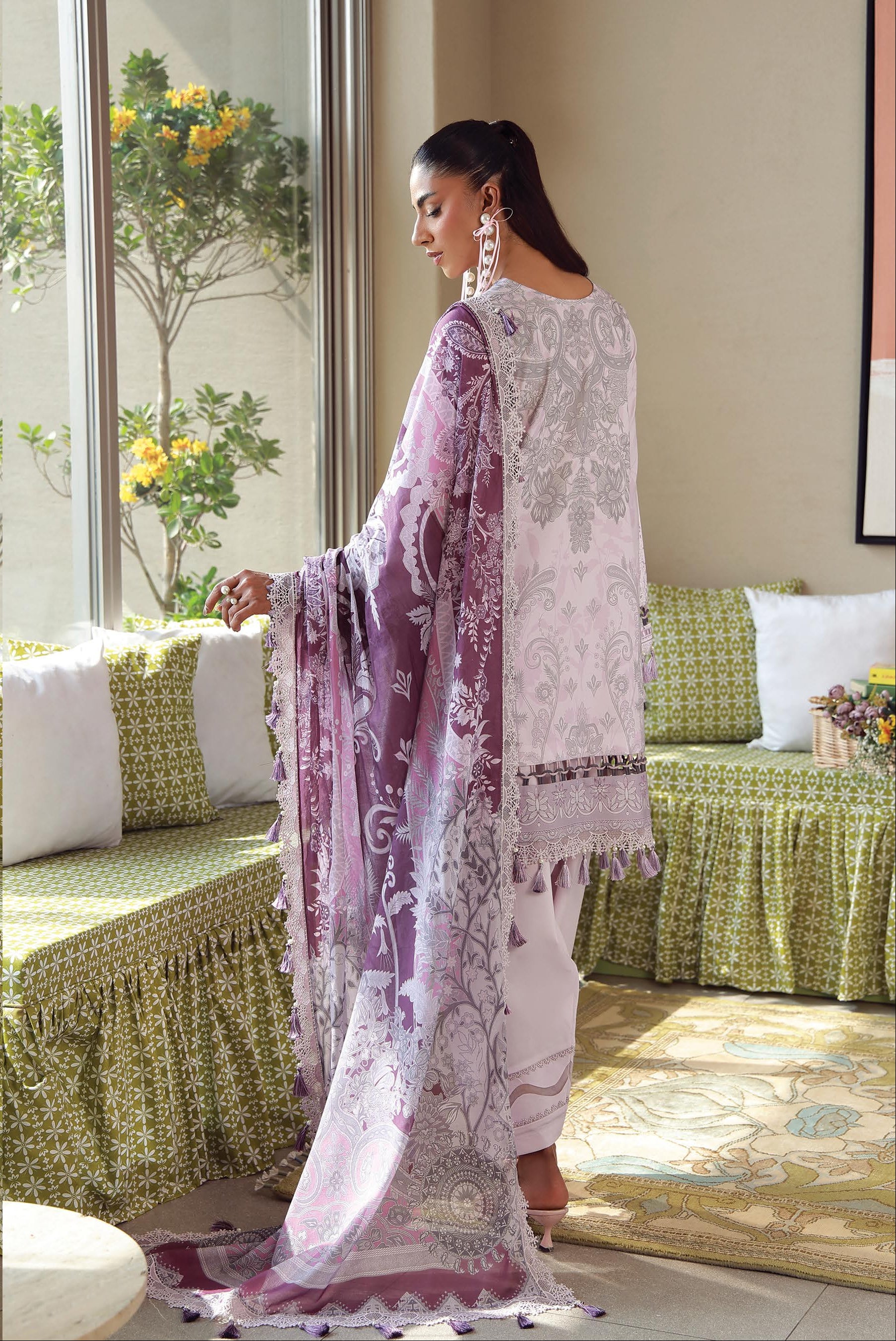 JADE URBANE – Luxury Embroidered Lawn 3-Piece Ready-to-Wear Suit | Soft Pink Mauve