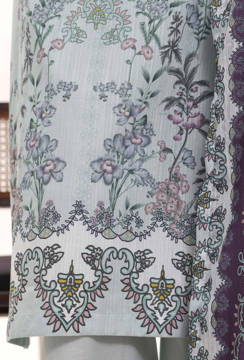 SADABAHAR Printed Lawn 3 Piece Ready-to-Wear Pakistani Suit – Powder Blue