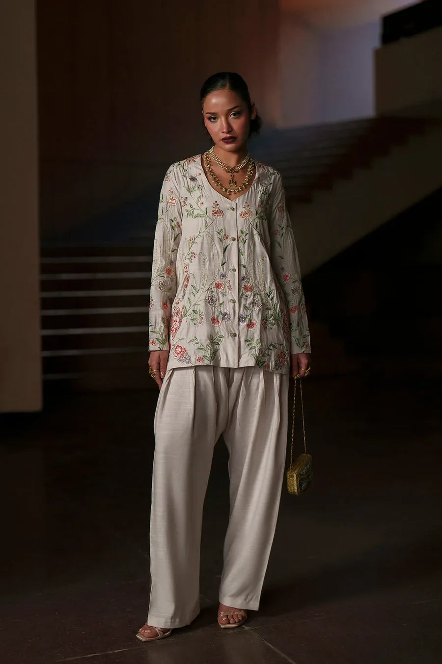 ETHNC Premium Off-White Floral Embroidered 3-Piece Stitched Luxury Suit - Off White